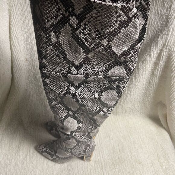 Bamboo synthetic Snakeskin Print beige & gray thigh high block Heels boots SZ8 - Picture 4 of 13